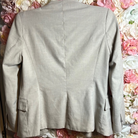 A0404 Zara Beige Blazer with Single Button - Picture 3 of 4